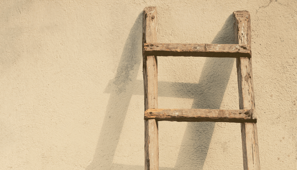 Status Engine | Part 2 : The King Who Refused the Ladder